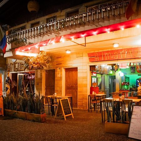 Casa Almarita - Hostal, Bar Y Restaurante Medellín Buitenkant foto
